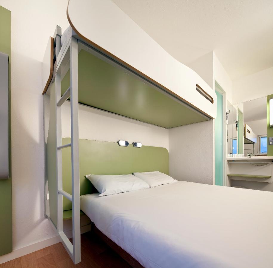 Ibis Budget Beaconsfield Exterior photo
