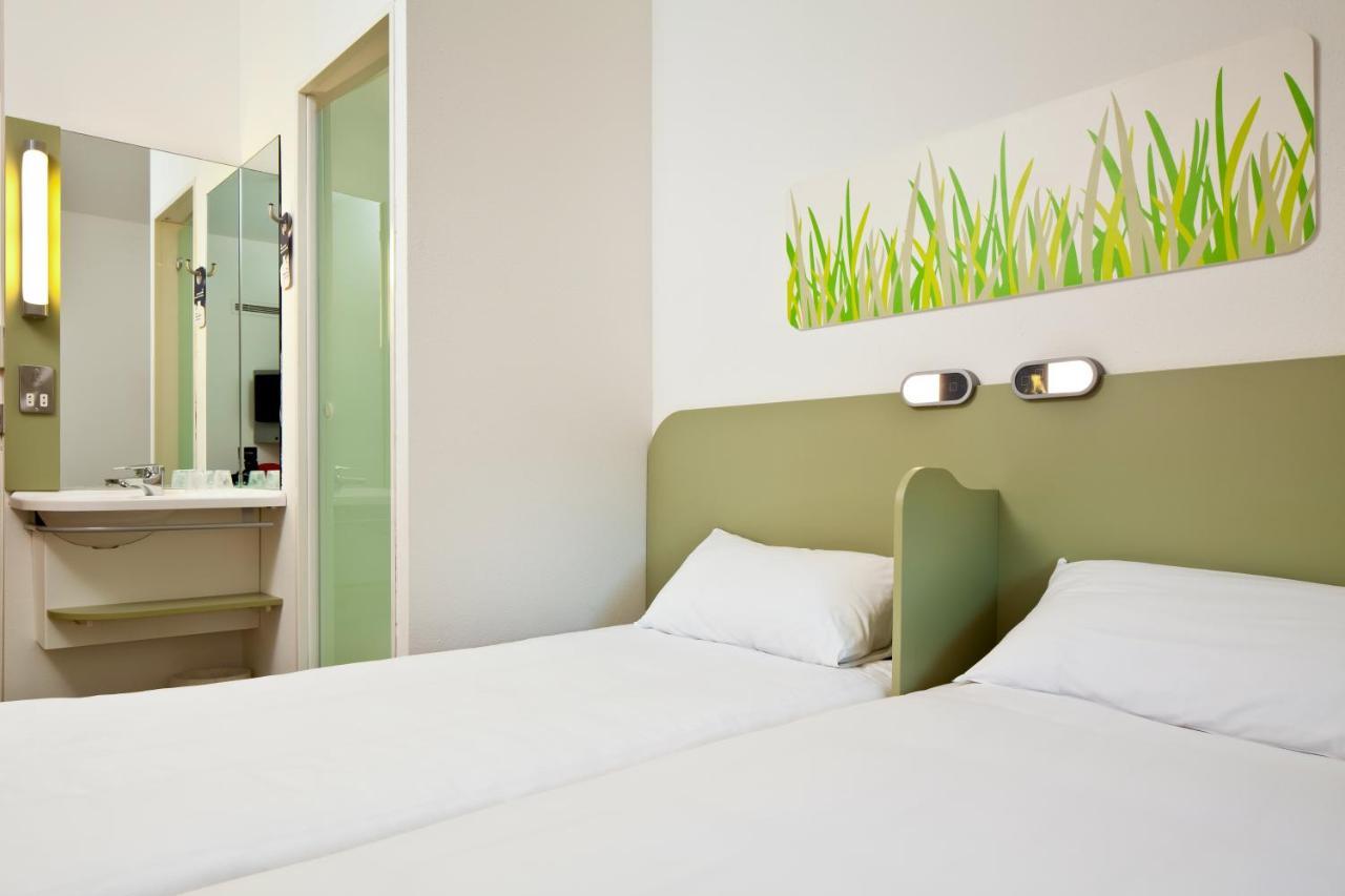 Ibis Budget Beaconsfield Exterior photo